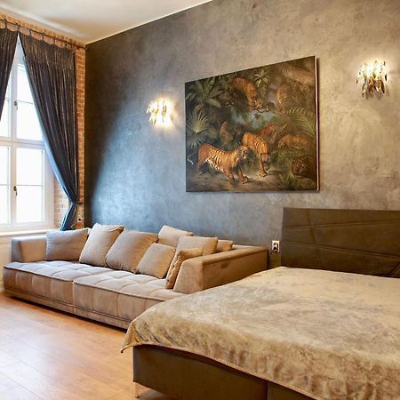 Ferienwohnung Heart In The Old Town Pressburg Exterior foto
